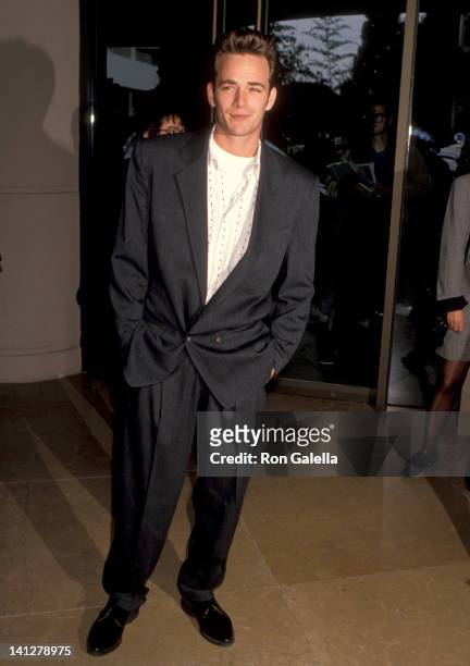 Luke Perry at the Hollywood Women's Press Club's 51st Annual Golden Apple Awards, Beverly Hilton Hotel, Beverly Hills.