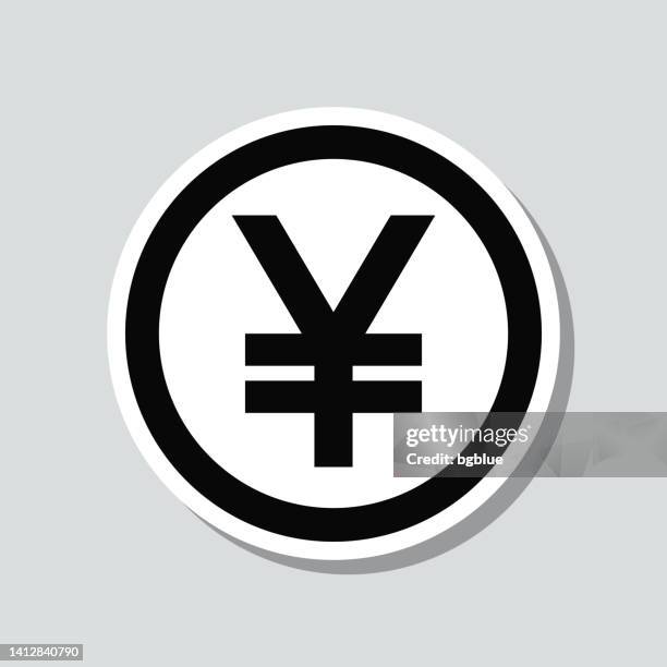 ilustraciones, imágenes clip art, dibujos animados e iconos de stock de moneda de yen. pegatina de icono sobre fondo gris - yuan symbol