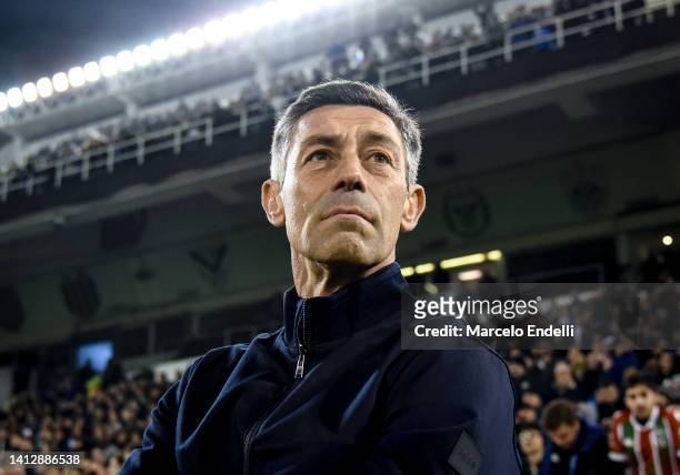 Pedro Caixinha coach of Talleres looks on before a Copa Libertadores quarter final first leg match between Velez and Talleres at Jose Amalfitani...