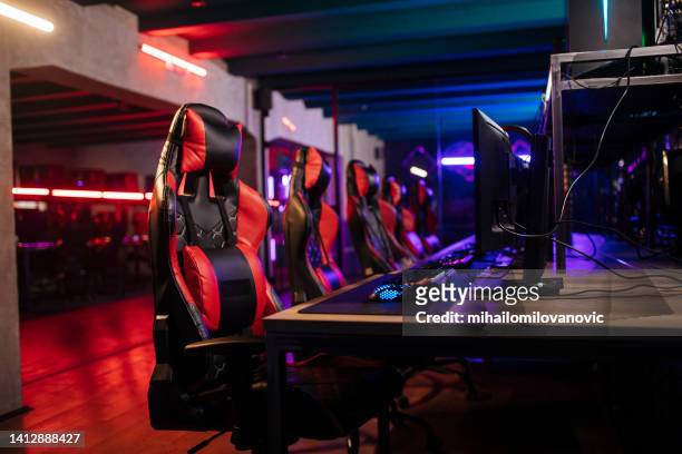 gaming arena - internet cafe stock pictures, royalty-free photos & images