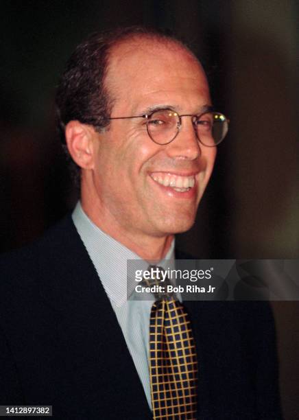Producer Jeffrey Katzenberg arrives to an Award Show honoring Warren Beatty, September 29, 1999 in Beverly Hills, California.