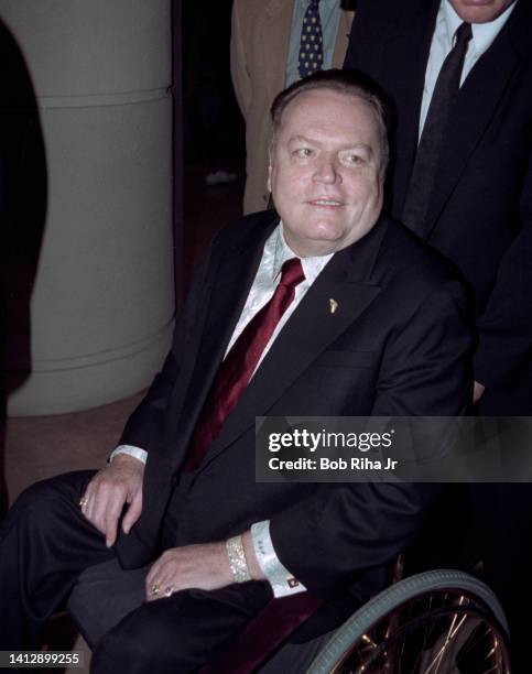 Businessman Larry Flynt arrives to an Award Show honoring Warren Beatty, September 29, 1999 in Beverly Hills, California.