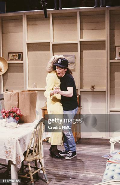 Episode 20 -- Pictured: Candice Bergen as Hillary Algar, Mike Myers as Wayne Campbell during the 'Wayne's World' skit on May 19, 1990 -- Photo by:...