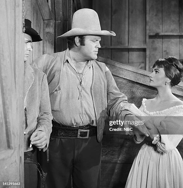 Escape to Ponderosa" Episode 25 -- Aired 3/5/60 -- Pictured Dan Blocker as Eric 'Hoss' Cartwright, Gloria Talbott as Nedda -- Photo by: NBCU Photo...