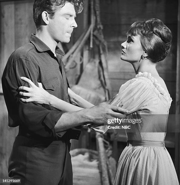 Escape to Ponderosa" Episode 25 -- Aired 3/5/60 -- Pictured Grant Williams as Lt. Paul Tyler, Gloria Talbott as Nedda -- Photo by: NBCU Photo Bank