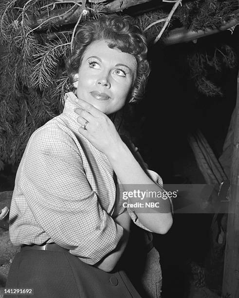 The Last Trophy" Episode 27 -- Aired 3/26/1960 -- Pictured: Hazel Court as Lady Beatrice Dunsford -- Photo by: NBCU Photo Bank