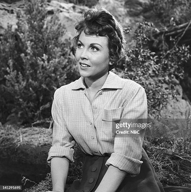 The Last Trophy" Episode 27 -- Aired 3/26/1960 -- Pictured: Hazel Court as Lady Beatrice Dunsford -- Photo by: NBCU Photo Bank