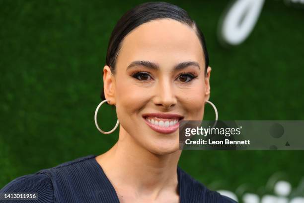 Meena Harris attends the Los Angeles premiere of new Prime Video Series "A League of Their Own" on August 04, 2022 in Los Angeles, California.