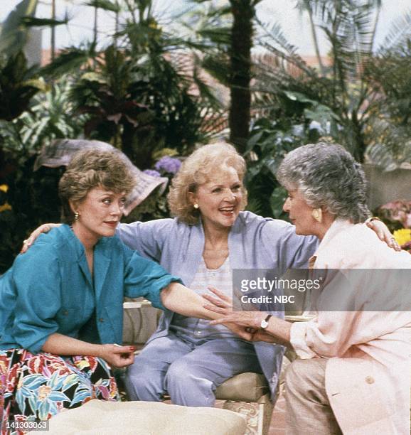 Season 1 -- Pictured: Rue McClanahan as Blanche Devereaux, Betty White as Rose Nylund, Bea Arthur as Dorothy Petrillo Zbornak, circa 1986. Photo by:...