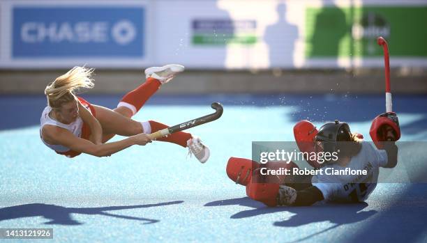Lily Owsley of Team England misses a penalty in the penalty shoot out during the Women 's Hockey Semi-Final match between Team England and Team New...