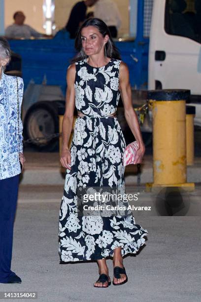 Queen Letizia of Spain leaves the Ola de Mar restaurant on August 05, 2022 in Palma de Mallorca, Spain.