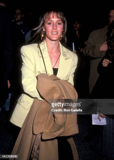 Mary Stuart Masterson at the Premiere of 'The Player', Ziegfeld Theater, New York City.