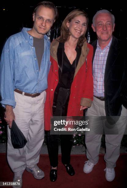 David Hyde Pierce, Peri Gilpin and John Mahoney at the Los Angeles Premiere of 'Primal Fear', Paramount Studios, Hollywood.