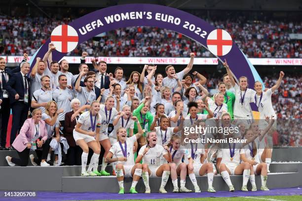 England celebrate during the trophy presentation during the UEFA Women's Euro 2022 final match between England and Germany at Wembley Stadium on July...