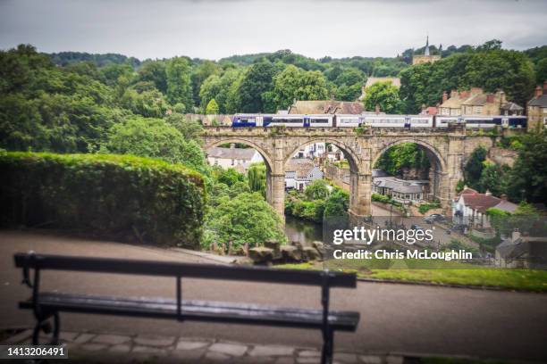 Stonebridge Rilway 1,229 Stone Bridge Railway Stock Photos, High-Res Pictures, and Images ...