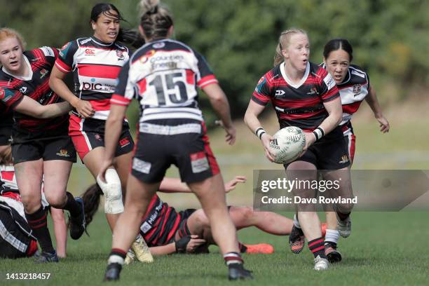 Kendra Cocksedge of Canterbury during the round four Farah Palmer Cup match between Counties Manukau and Canterbury at Navigation Homes Stadium, on...