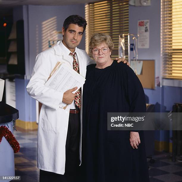 Dog Riss Doctors Vs Famous Tv Families Photos and Premium High Res Pictures ...