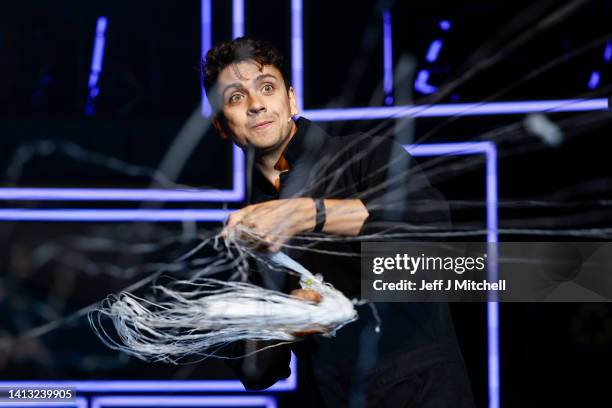Ben Hart (Magician) Photos and Premium High Res Pictures Getty Images