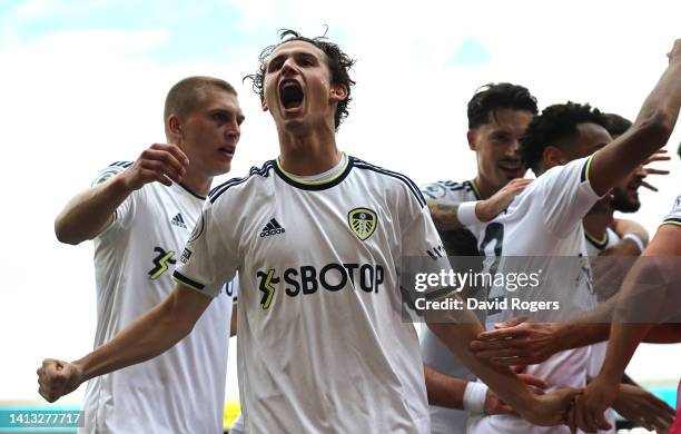 Brenden Aaronson of Leeds United celebrates after scoring the match winning goal during the Premier League match between Leeds United and...