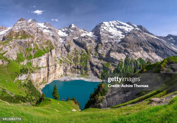 oeschinensee, switzerland, europe - lac-oeschinensee photos et images de collection