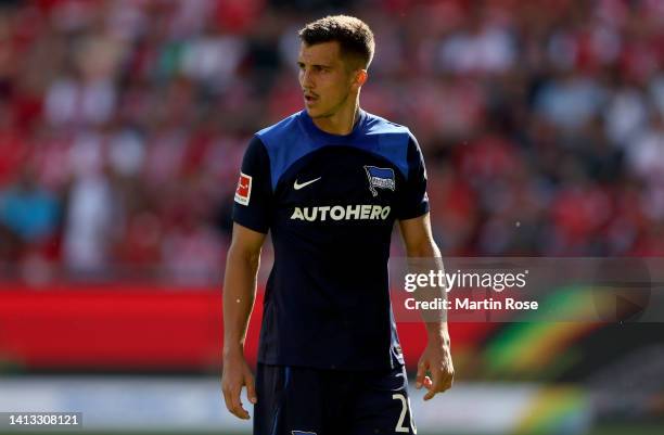 Marc Oliver Kempf of Hertha BSC looks on during the Bundesliga match between 1. FC Union Berlin and Hertha BSC at Stadion an der alten Försterei on...