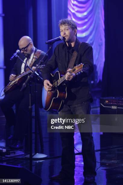 25 Winner Kevin Skinner Photos & High Res Pictures - Getty Images