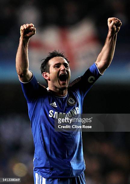 Frank Lampard of Chelsea celebrates his team's victory after the final whistle during the UEFA Champions League round of 16 second leg match between...