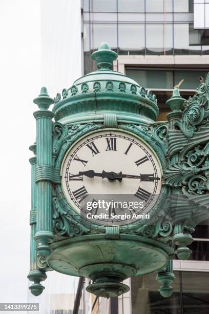 macy’s clock - state street bildbanksfoton och bilder