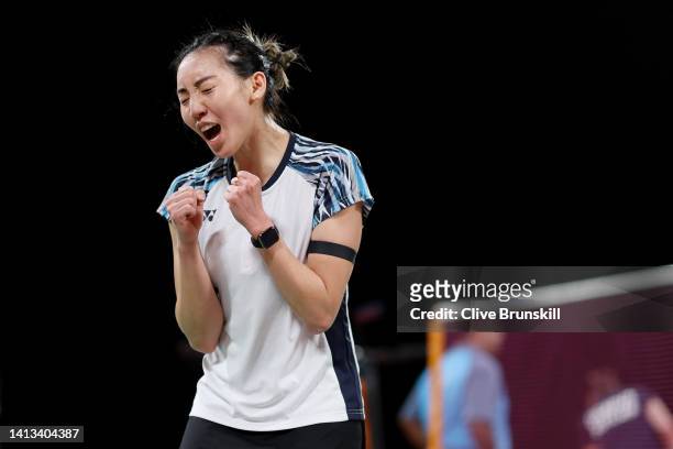Michelle Li Badminton Player Photos and Premium High Res Pictures ...