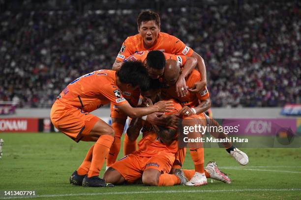 Carlinhos Junior of Shimizu S-Pulse celebrates the first goal during the J.LEAGUE Meiji Yasuda J1 24th Sec. Match between F.C.Tokyo and Shimizu...