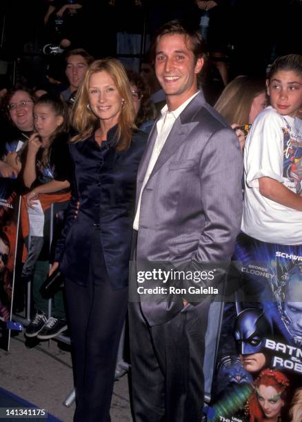 Noah Wyle and Tracy Warbin at the Premiere of 'Batman & Robin', Mann Village Theatre, Westwood.