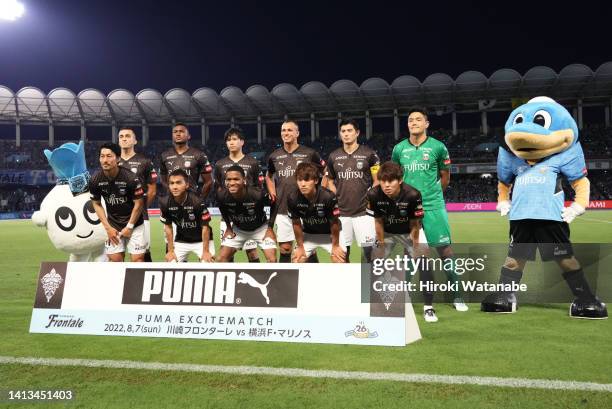 Players of Kawasaki Frontale pose for Potograph the J.LEAGUE Meiji Yasuda J1 24th Sec. Match between Kawasaki Frontale and Yokohama F･Marinos at...