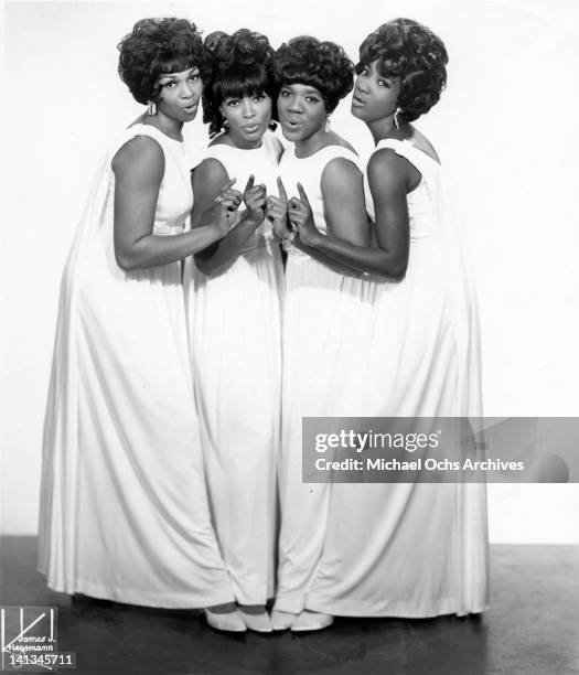 Cissy Houston, Myrna Smith, Estelle Brown and Sylvia Shemwell of the vocal group 'The Sweet Inspirations' pose for a portrait in circa 1967 in New...