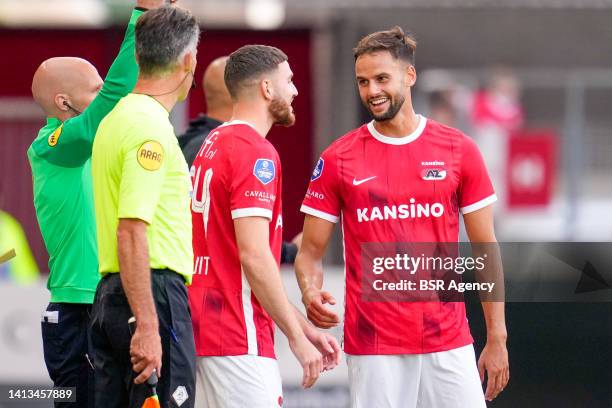 Mees de Wit of AZ Alkmaar and Pantelis Hatzidiakos of AZ Alkmaar during the Dutch Eredivisie match between AZ Alkmaar and Go Ahead Eagles at the AFAS...