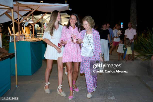 Princess Sofia of Spain, Queen Letizia of Spain and Queen Sofia are seen visiting the Paseo de Sagrera market on August 07, 2022 in Palma de...