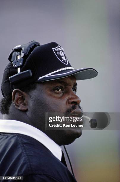 Art Shell, Head Coach for the Los Angeles Raiders looks on from the side line during the American Football Conference West Division game against the...