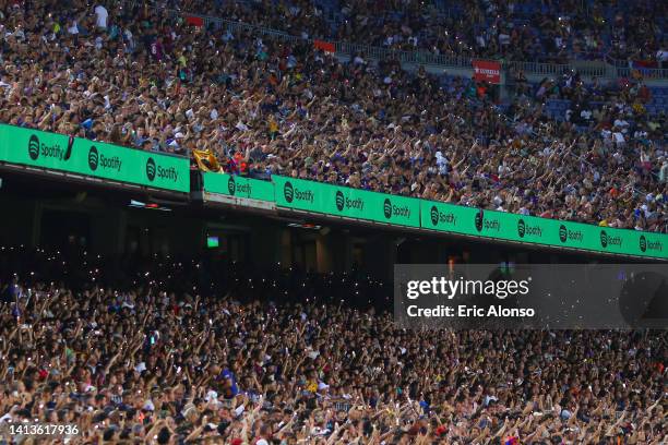 Supporters of Barcelona celebrates during the Joan Gamper Trophy match between FC Barcelona and Pumas UNAM at Spotify Camp Nou on August 07, 2022 in...