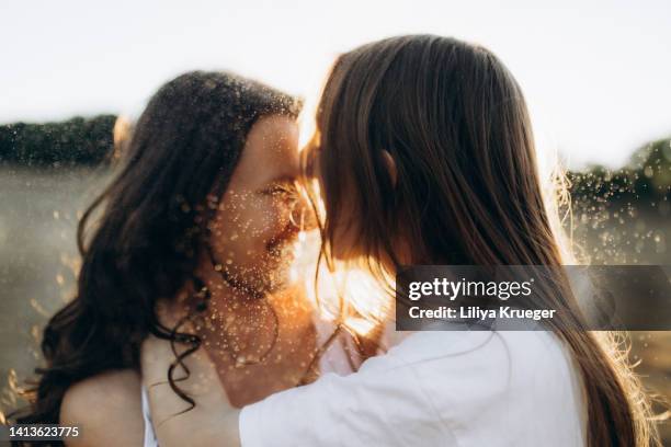 portrait of mother with teenage daughter. - mother and girl stock pictures, royalty-free photos & images