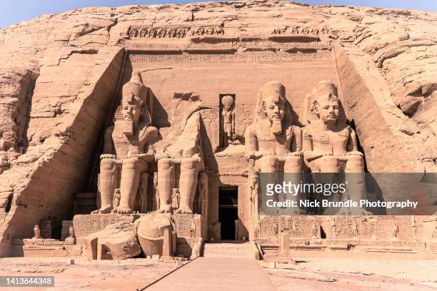 abu simbel, egypt. - old abu dhabi stockfoto's en -beelden