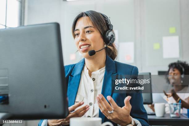 call center - operadora imagens e fotografias de stock