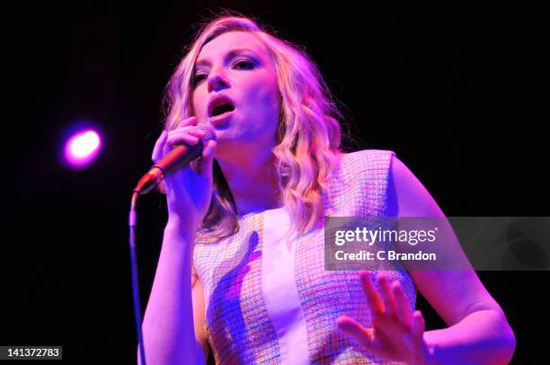 Corrina Rut 20 Corrina Greyson Stock Photos, High-Res Pictures, and Images - Getty ...