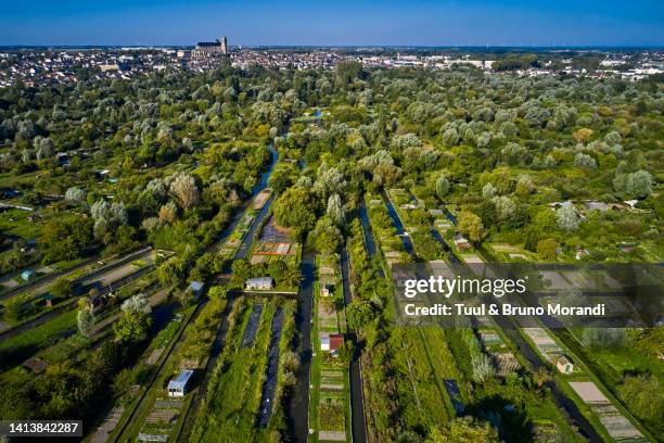 france, cher, bourges, the marsh of bourges - bourges 個照片及圖片檔