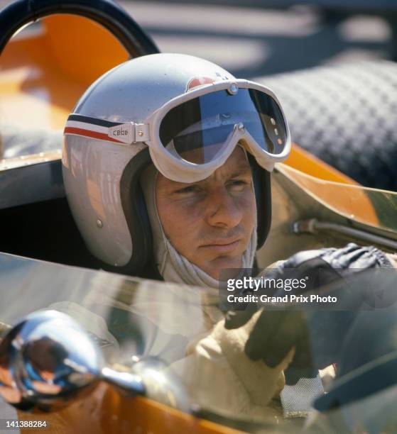 Bruce McLaren of New Zealand, driver of the Bruce McLaren Motor Racing McLaren M7A Cosworth V8 during the 1968 Formula 1 season..