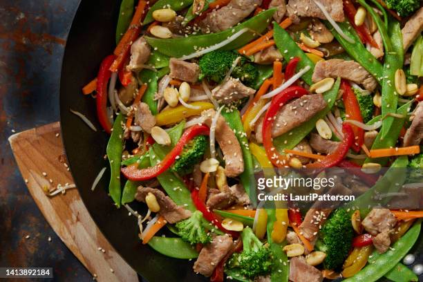 pork and vegetable stir fry - teriyaki stock pictures, royalty-free photos & images