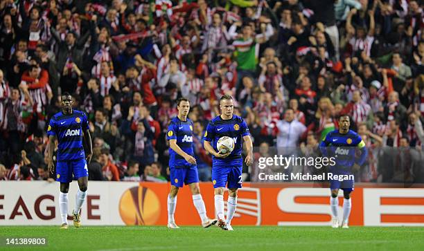 Paul Pogba, Jonny Evans, Tom Cleverley and Patrice Evra of Manchester United look dejected after the 2nd Bilbao goal during the UEFA Europa League...