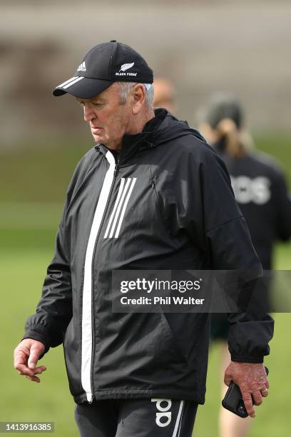 Sir Graham Henry during a New Zealand Black Ferns training session on August 10, 2022 in Auckland, New Zealand.