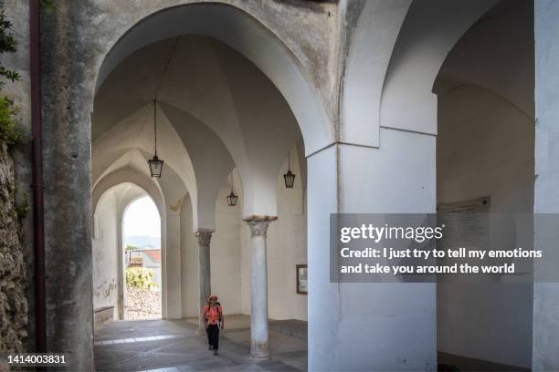 trekking in the amalfi coast, salerno, campania region - italy - ravello stock-fotos und bilder