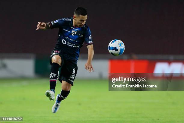 Matias Fernandez of Independiente del Valle controls the ball during a Copa CONMEBOL Sudamericana 2022 quarterfinal second-leg match between...