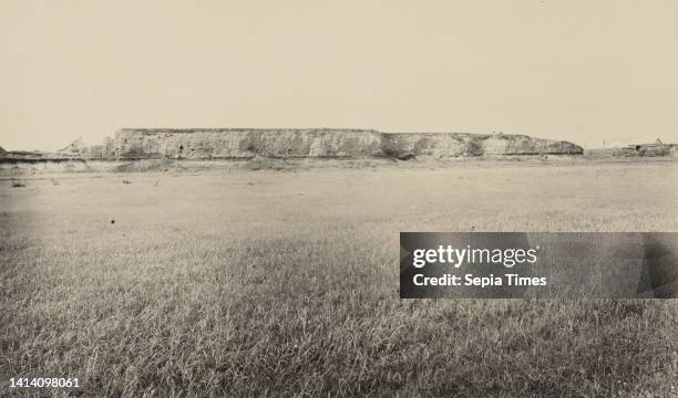 Dutch Archaeological Expedition in Hungary. Mound at Toszeg seen from the south-east, Received via J.F. Heijbroek, Albert Egges van Giffen,...