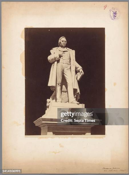 Statue of Vincenzo Gioberti at Turin by Giovani Albertoni, Vincenzo Gioberti dell Albertini anonymous, Turijn, 1850 1900, photographic support,...